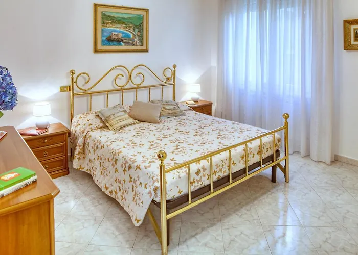 Elena House Apartman