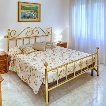 Elena House Appartement