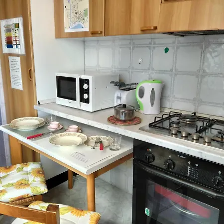 Elena House Apartmán Levanto